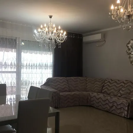 Royal Queen And King Luxury Apartment Sarande