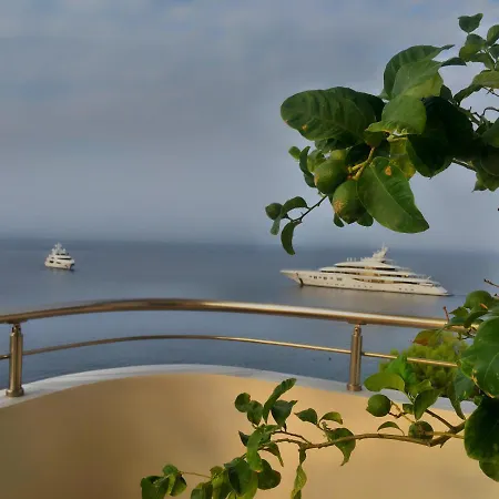 Royal Queen And King Luxury Apartment