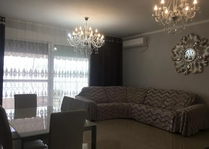 Royal Queen And King Luxury 아파트 Sarandë