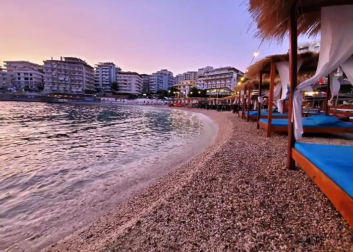 Royal Queen And King Luxury Apartment