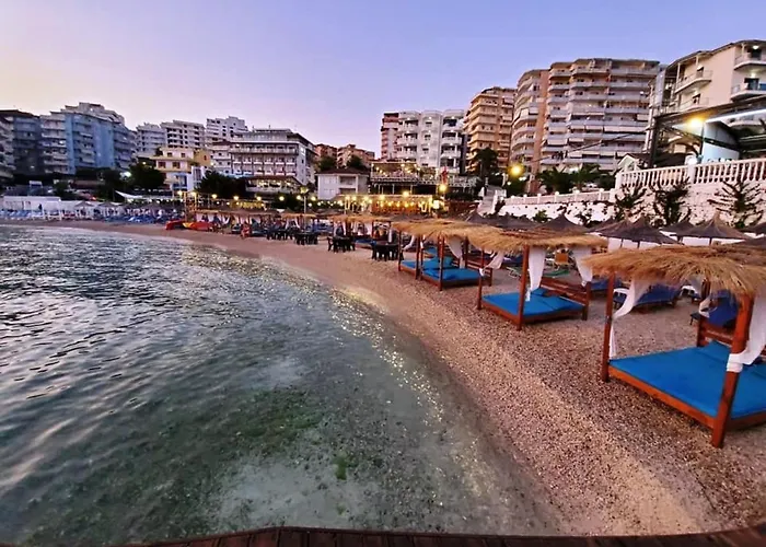 Royal Queen And King Luxury 아파트