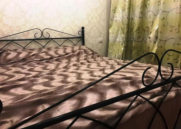 Royal Queen And King Luxury