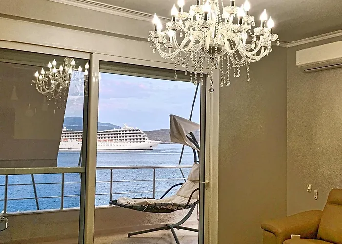 Royal Queen And King Luxury *