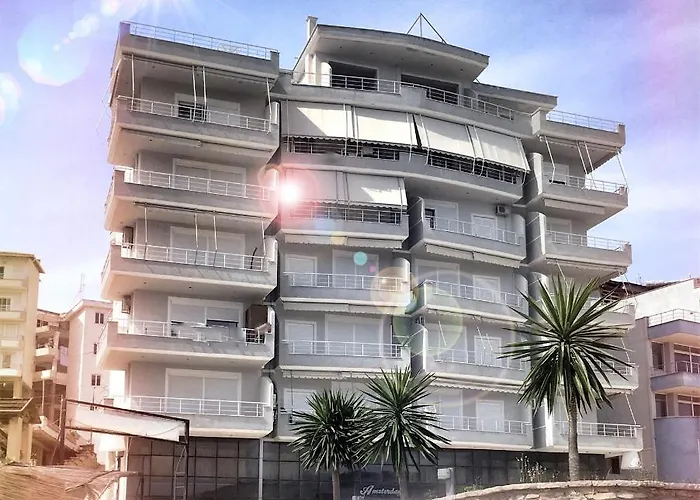 Royal Queen And King Luxury Apartment Sarande